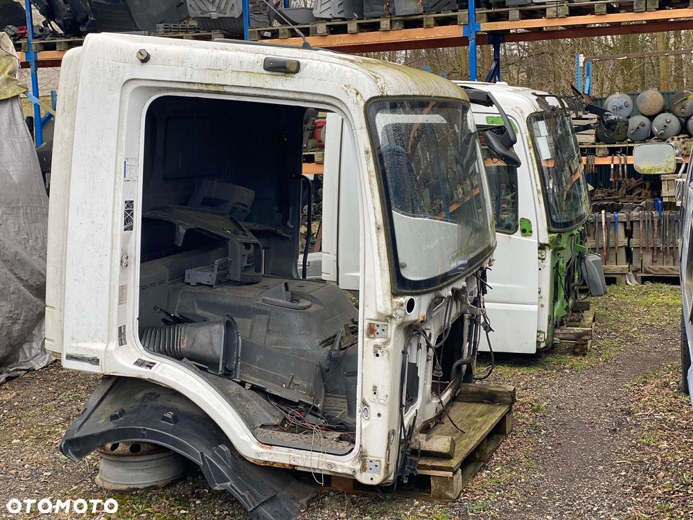 MERCEDES AXOR-KABINA DZIENNA ,BUDOWLANKA- części różne - 5