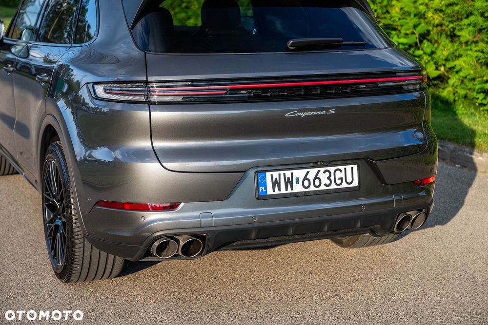 Porsche Cayenne - 29