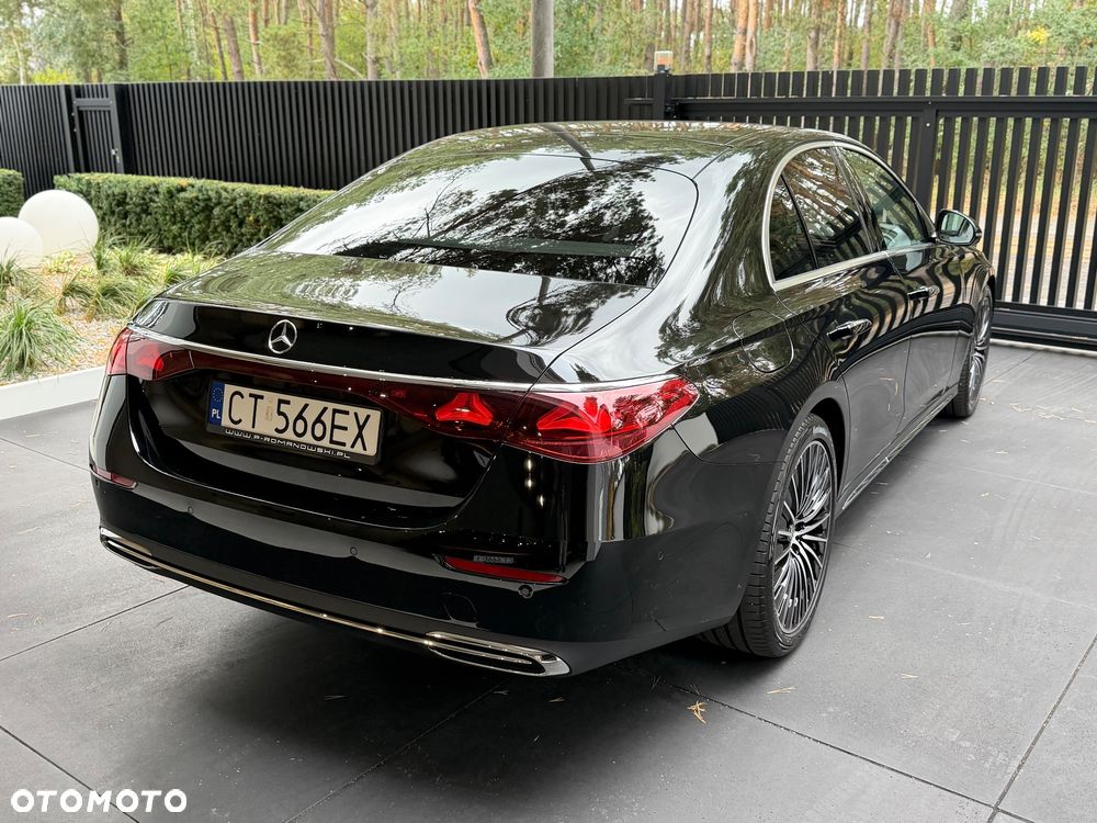 Mercedes-Benz Klasa E 220 d mHEV 4-Matic Exclusive 9G-Tronic - 17