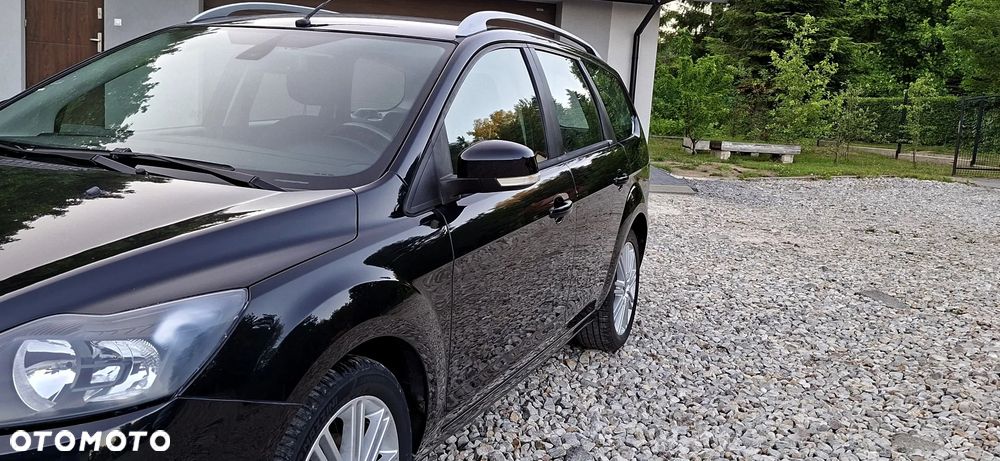 Ford Focus 1.8 Titanium - 3