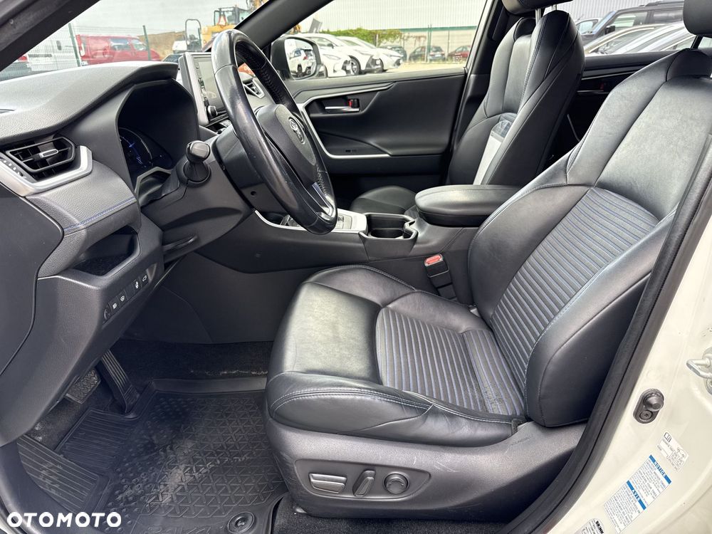 Toyota RAV4 2.5 Hybrid Selection 4x4 - 13
