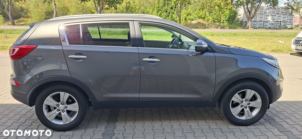 Kia Sportage 2.0 CVVT 2WD Attract - 26