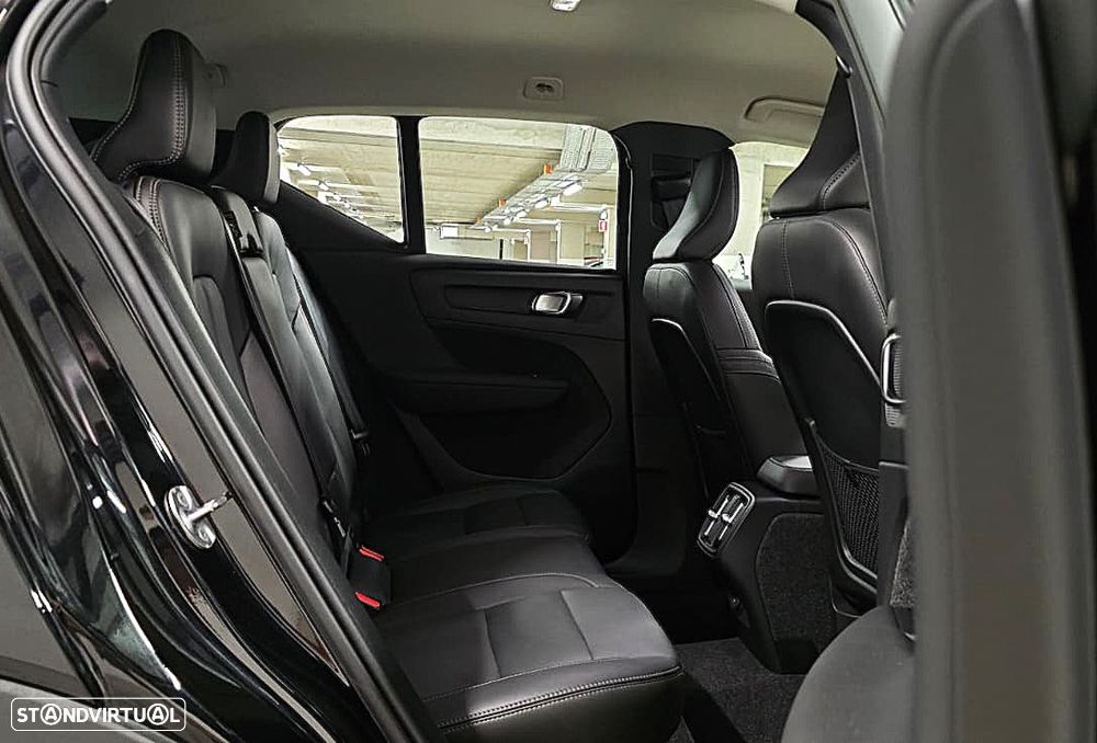 Volvo XC 40 2.0 B3 Essential - 20