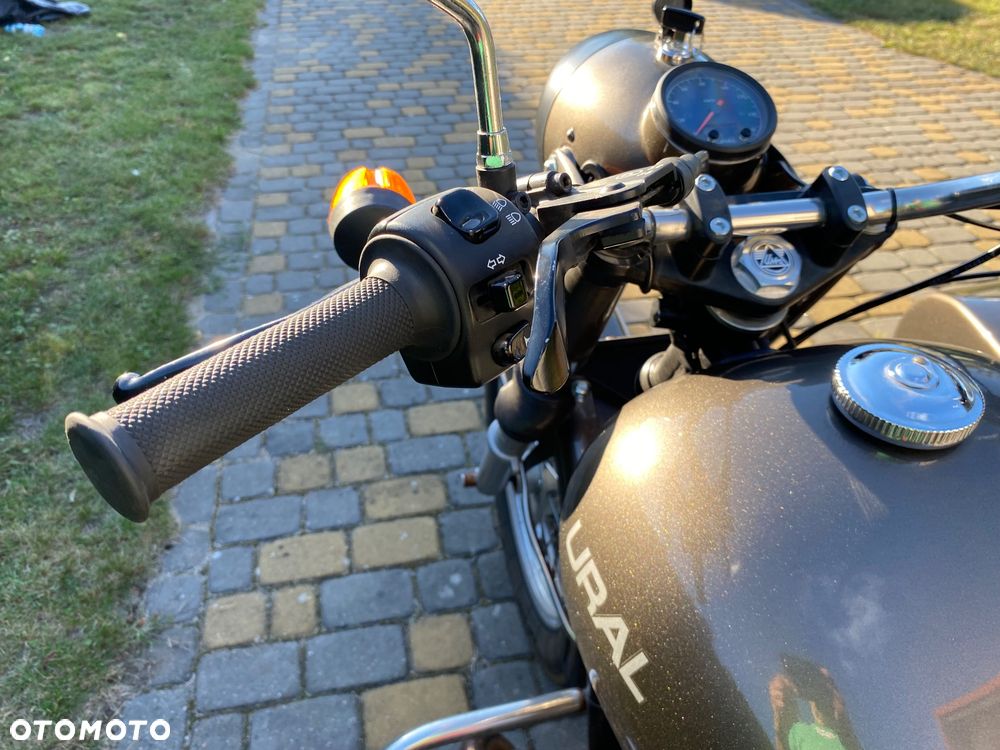 Ural Retro - 12