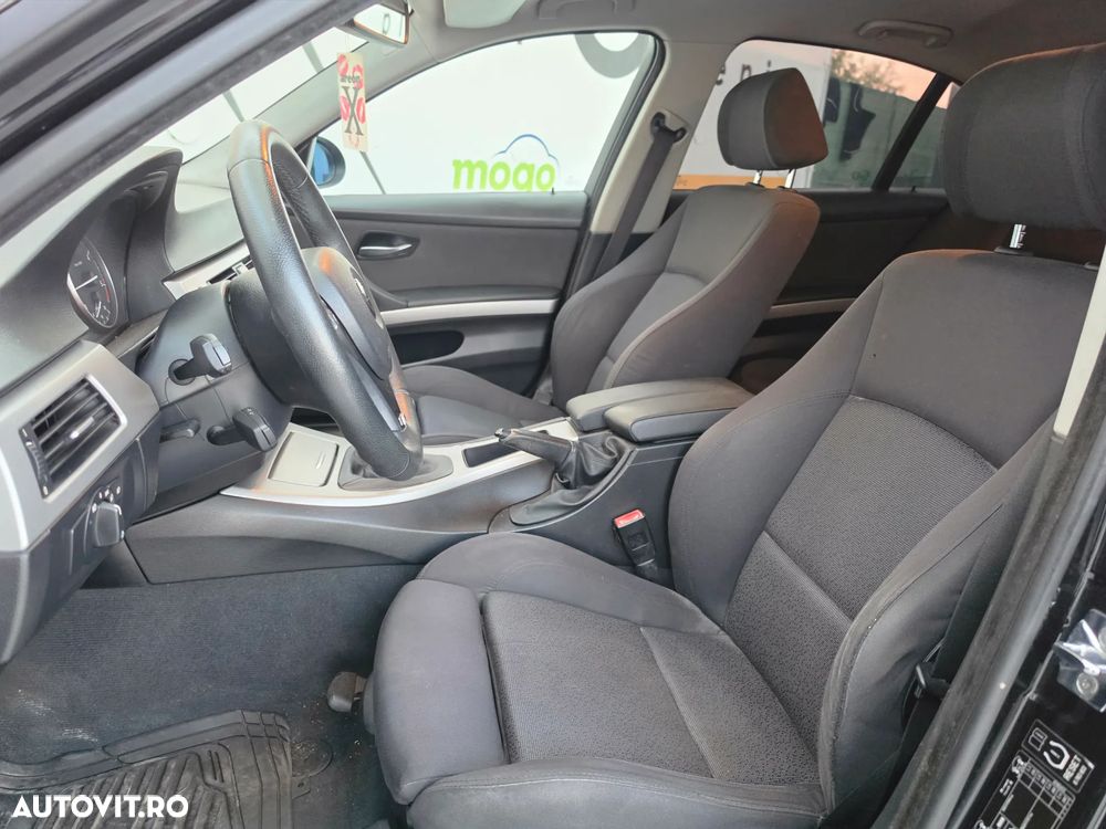 BMW Seria 3 318d - 7