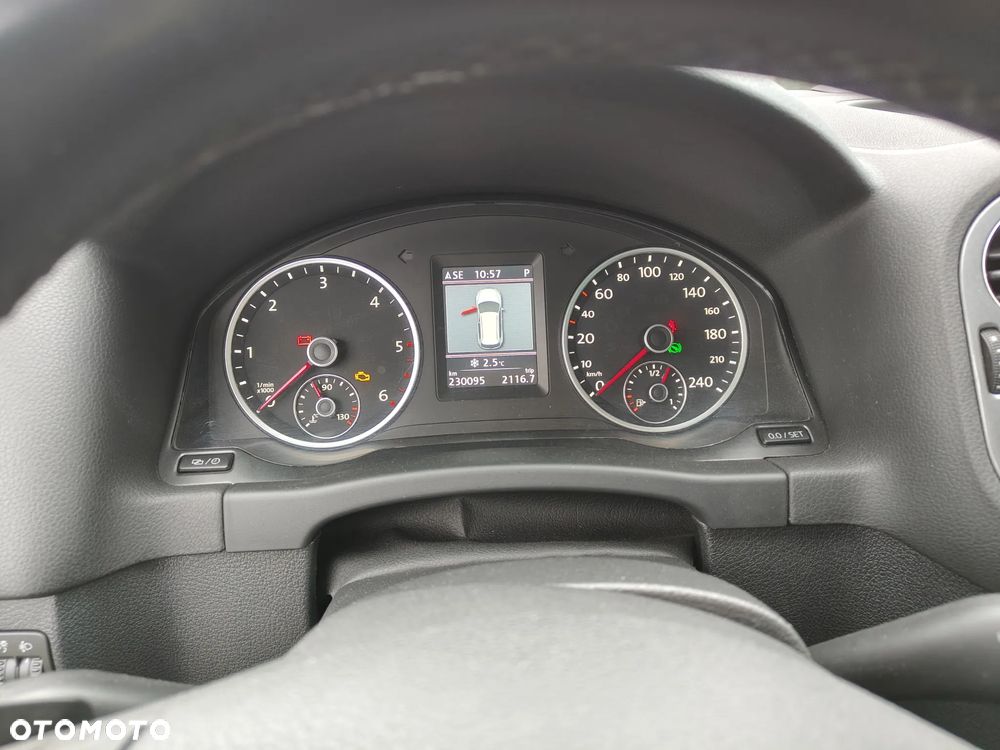 Volkswagen Tiguan - 21