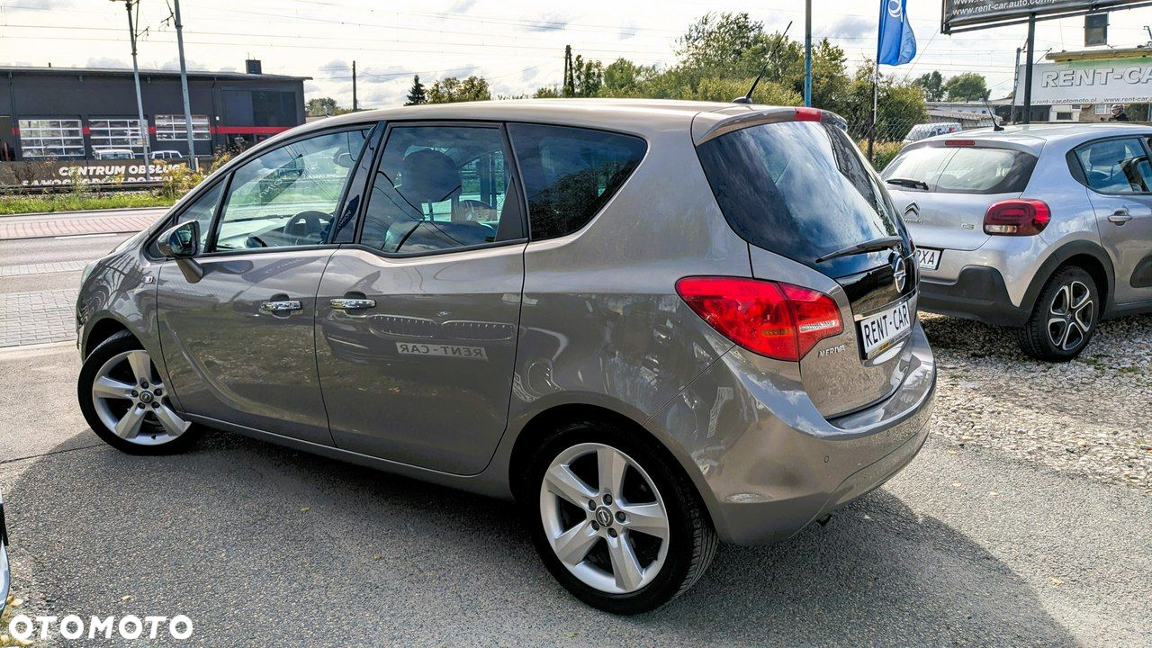 Opel Meriva - 9