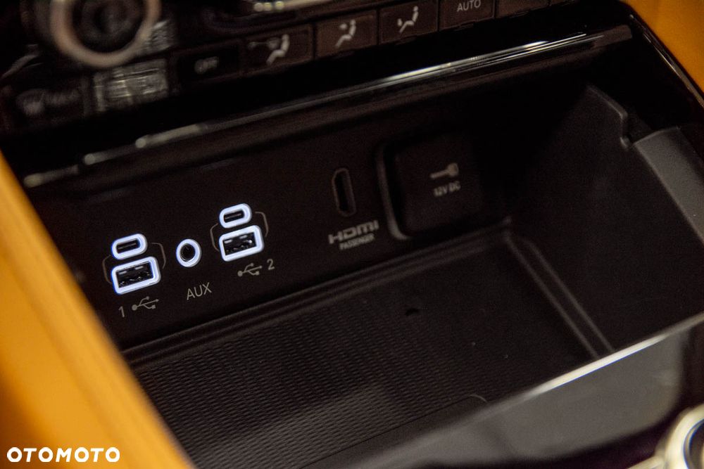 Jeep Grand Cherokee - 8