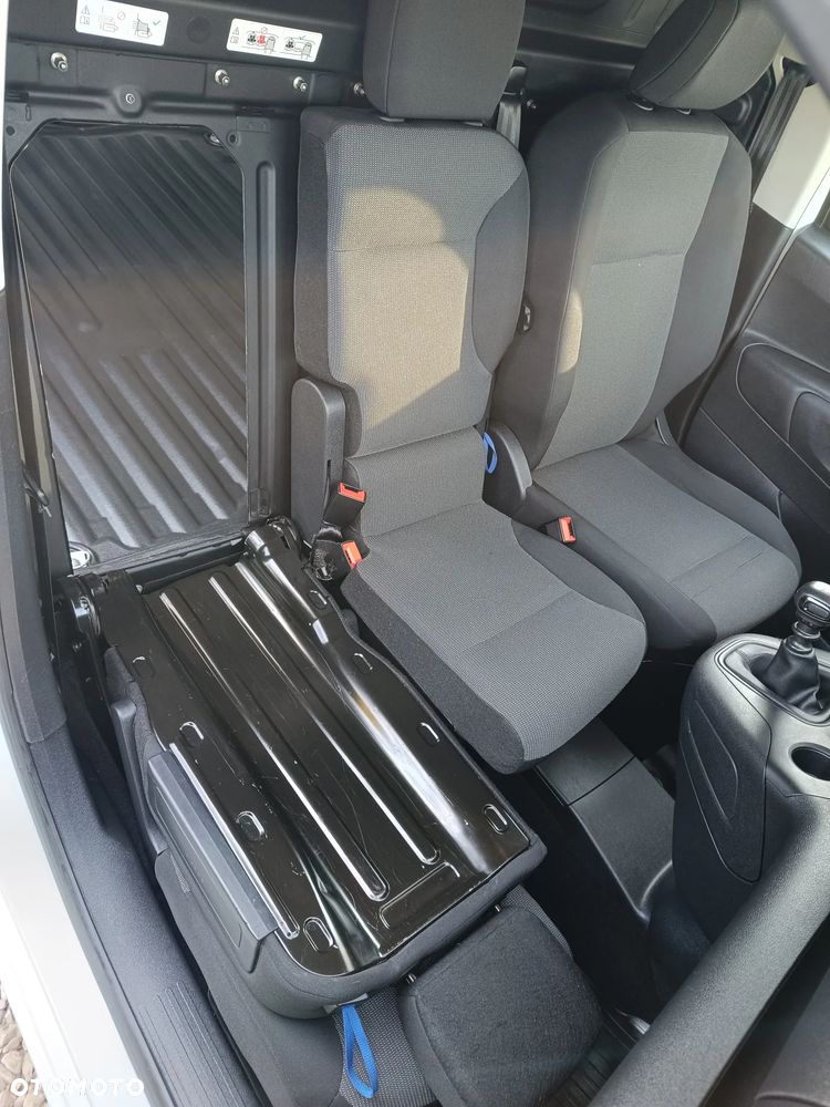 Toyota Proace City - 10