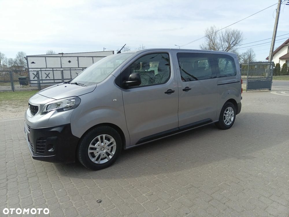 Peugeot Traveller 1.5 BlueHDi Long Business - 1