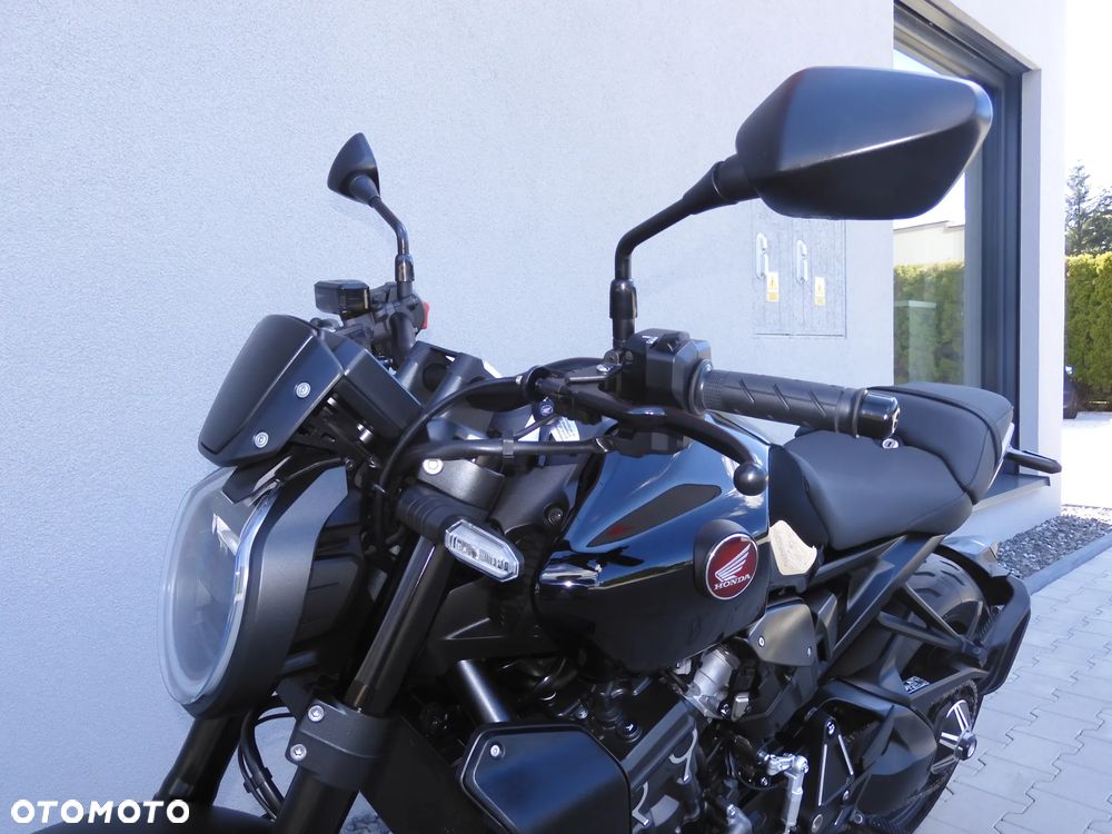 Honda CB - 26
