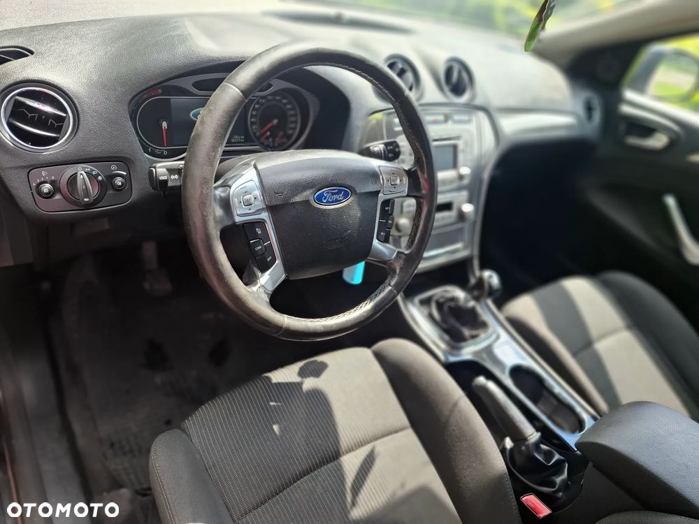 Ford Mondeo 1.8 TDCi Gold X - 7
