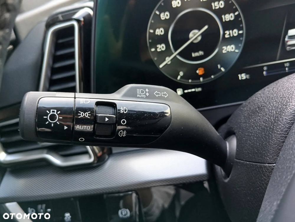 Kia Sportage 1.6 T-GDI Anniversary 2WD DCT - 24