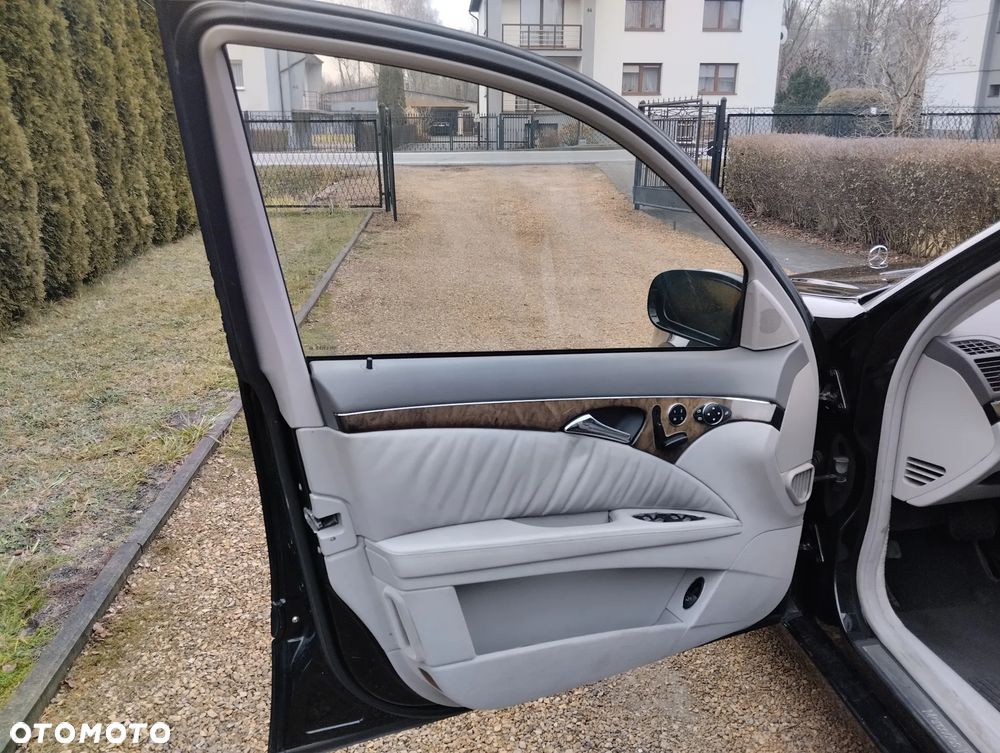 Mercedes-Benz Klasa E 500 7G-TRONIC Avantgarde - 13