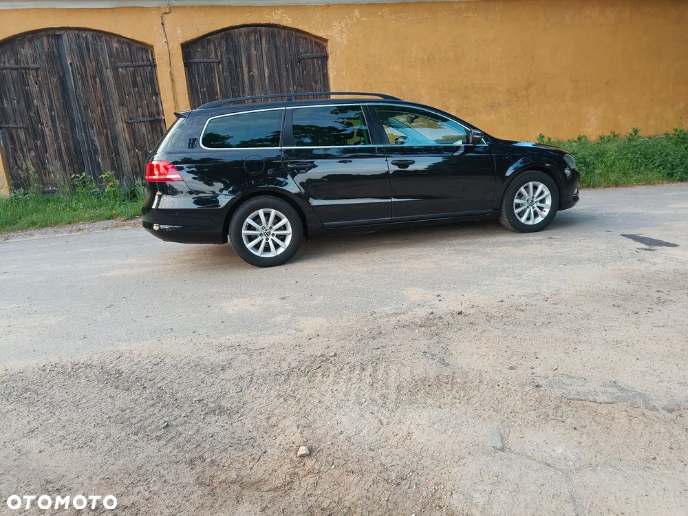 Volkswagen Passat - 3