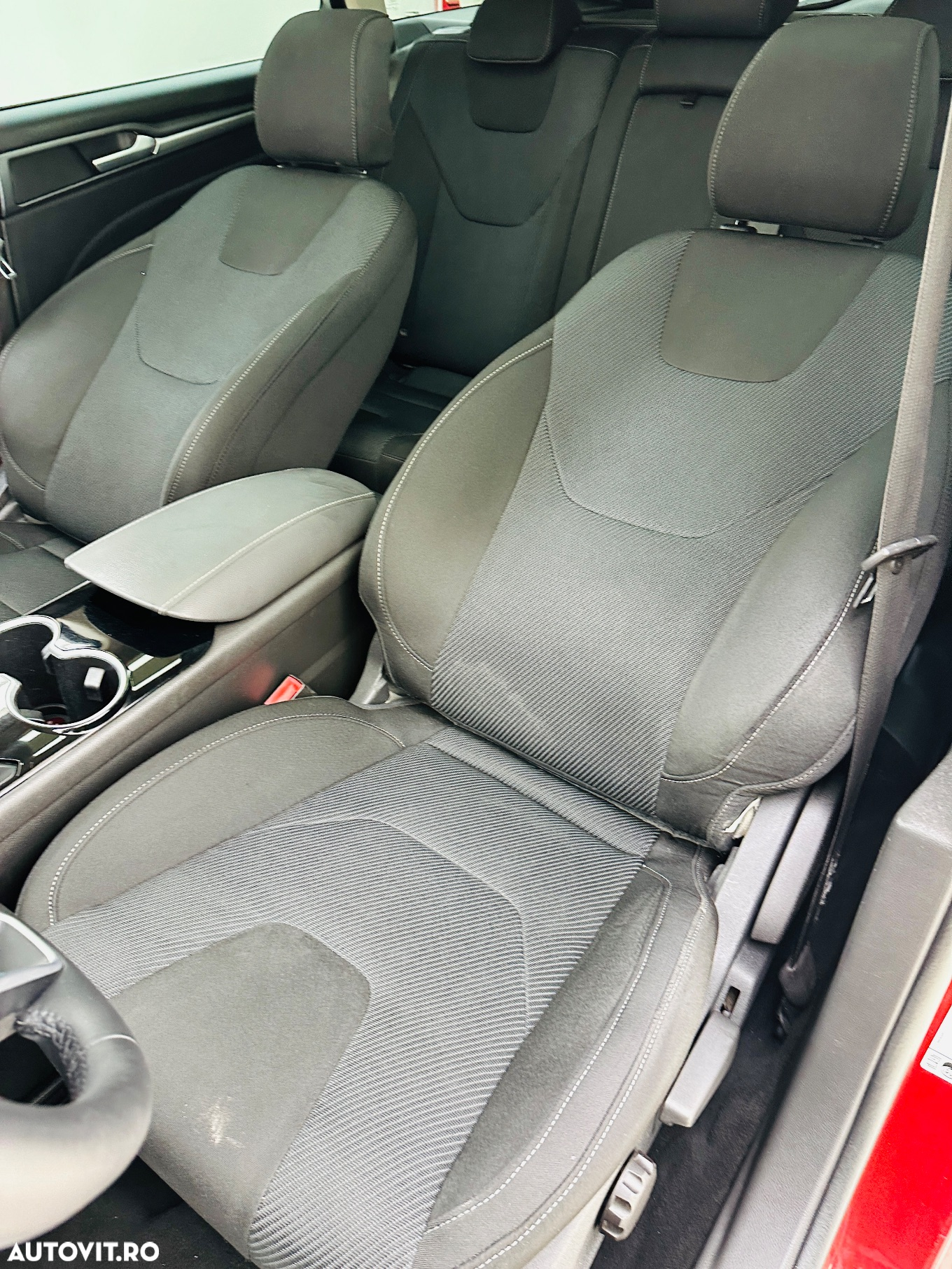 Ford Mondeo - 18
