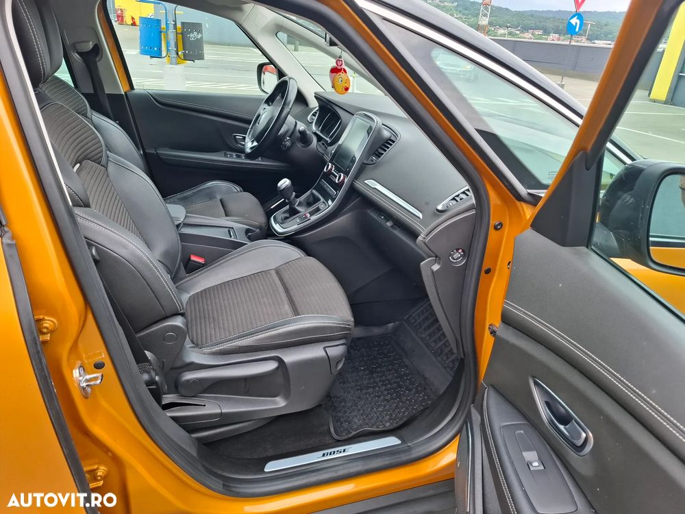 Renault Scenic TCe 130 Bose Edition - 6