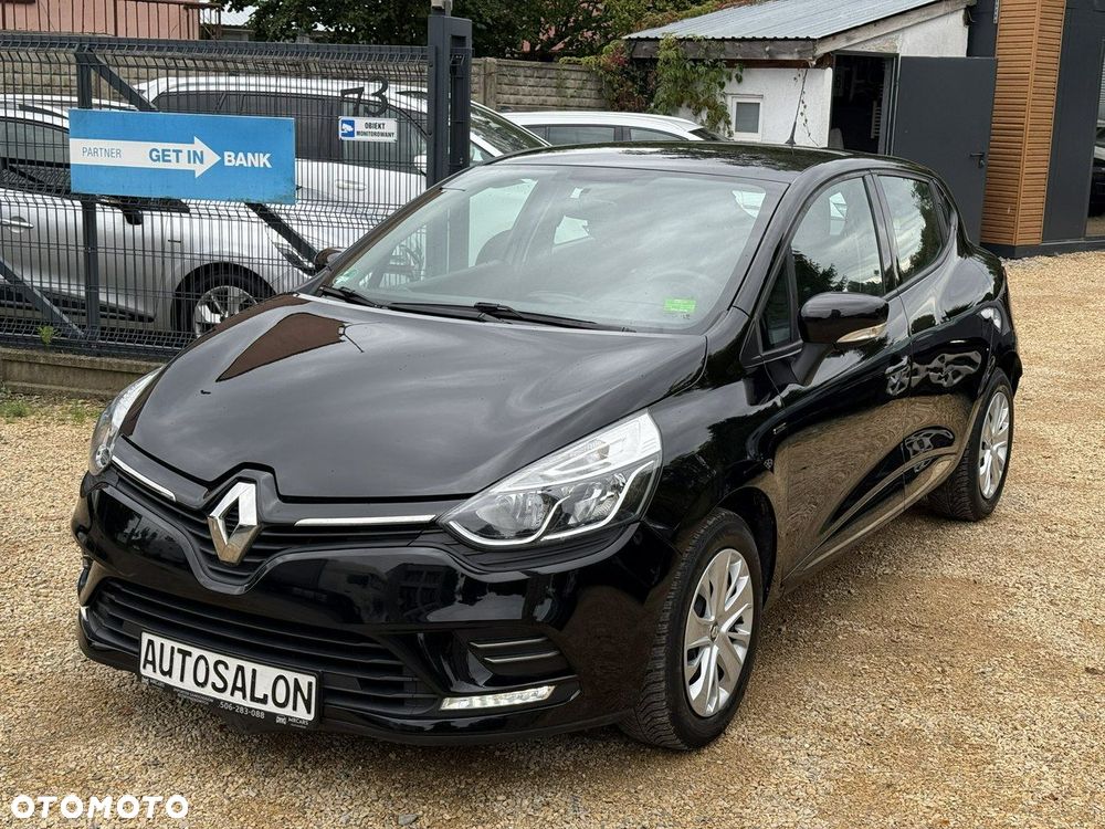 Renault Clio - 6