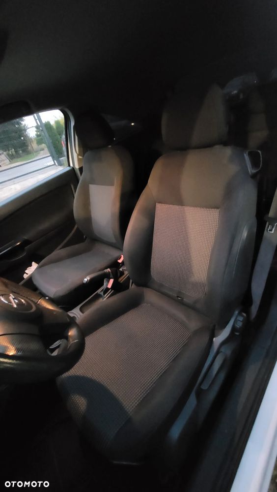 Opel Corsa - 7