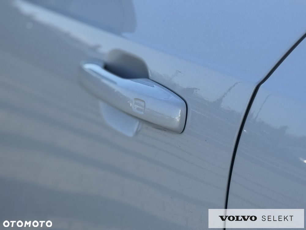 Volvo XC 90 - 40
