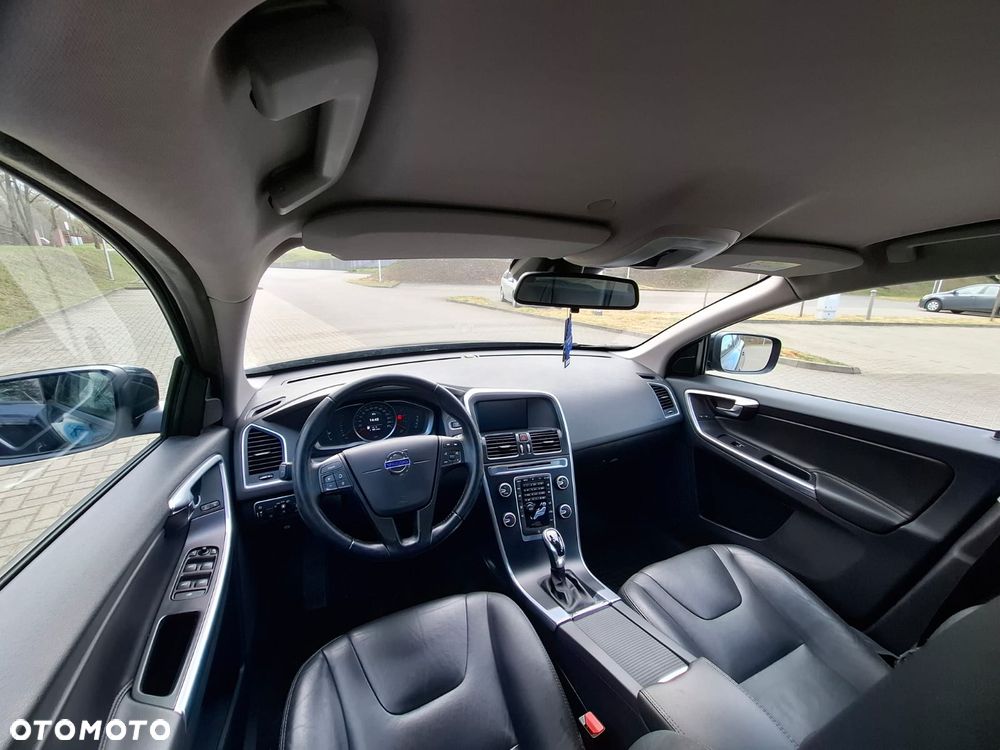 Volvo XC 60 - 13
