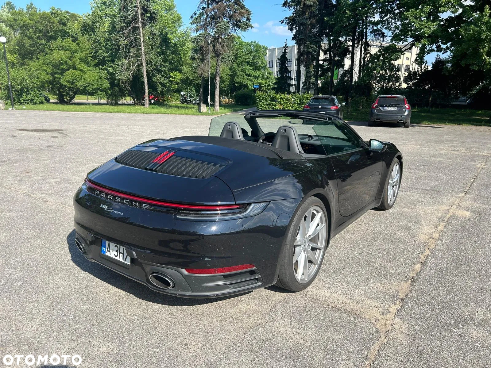 Porsche 911 Carrera Cabrio - 10