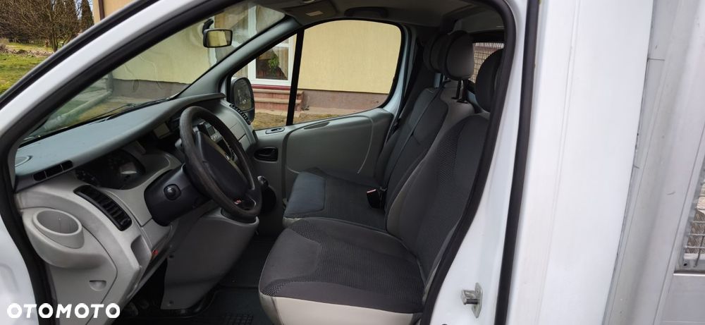 Renault Trafic - 7
