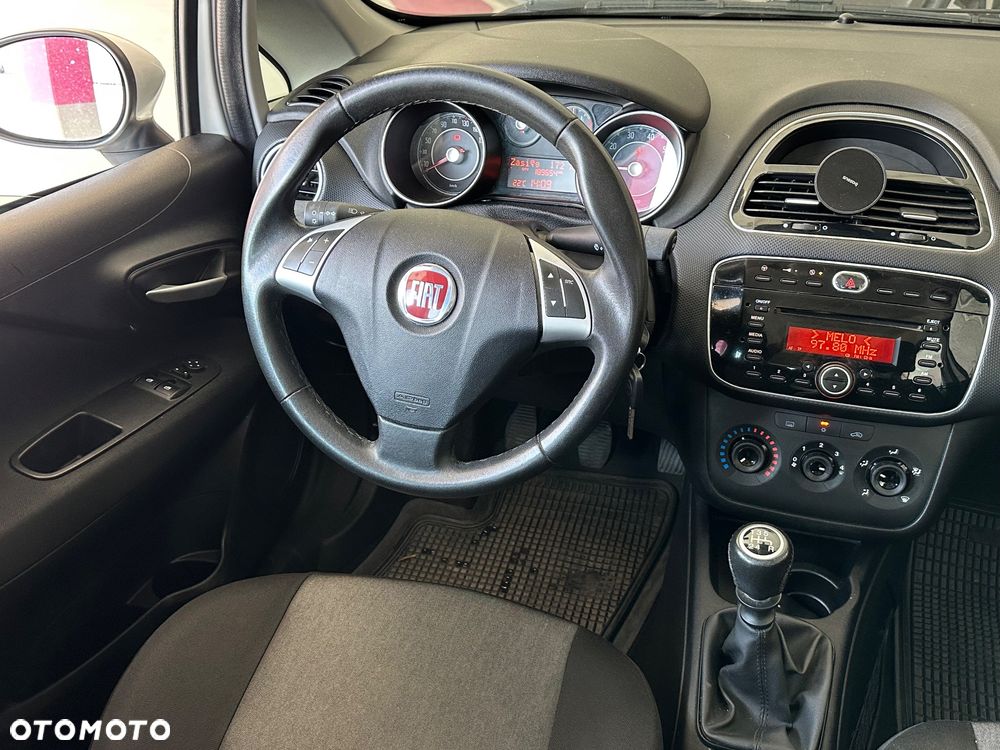Fiat Punto Evo 1.4 8V Estiva - 6