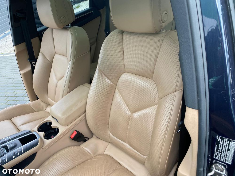 Porsche Macan PDK - 26