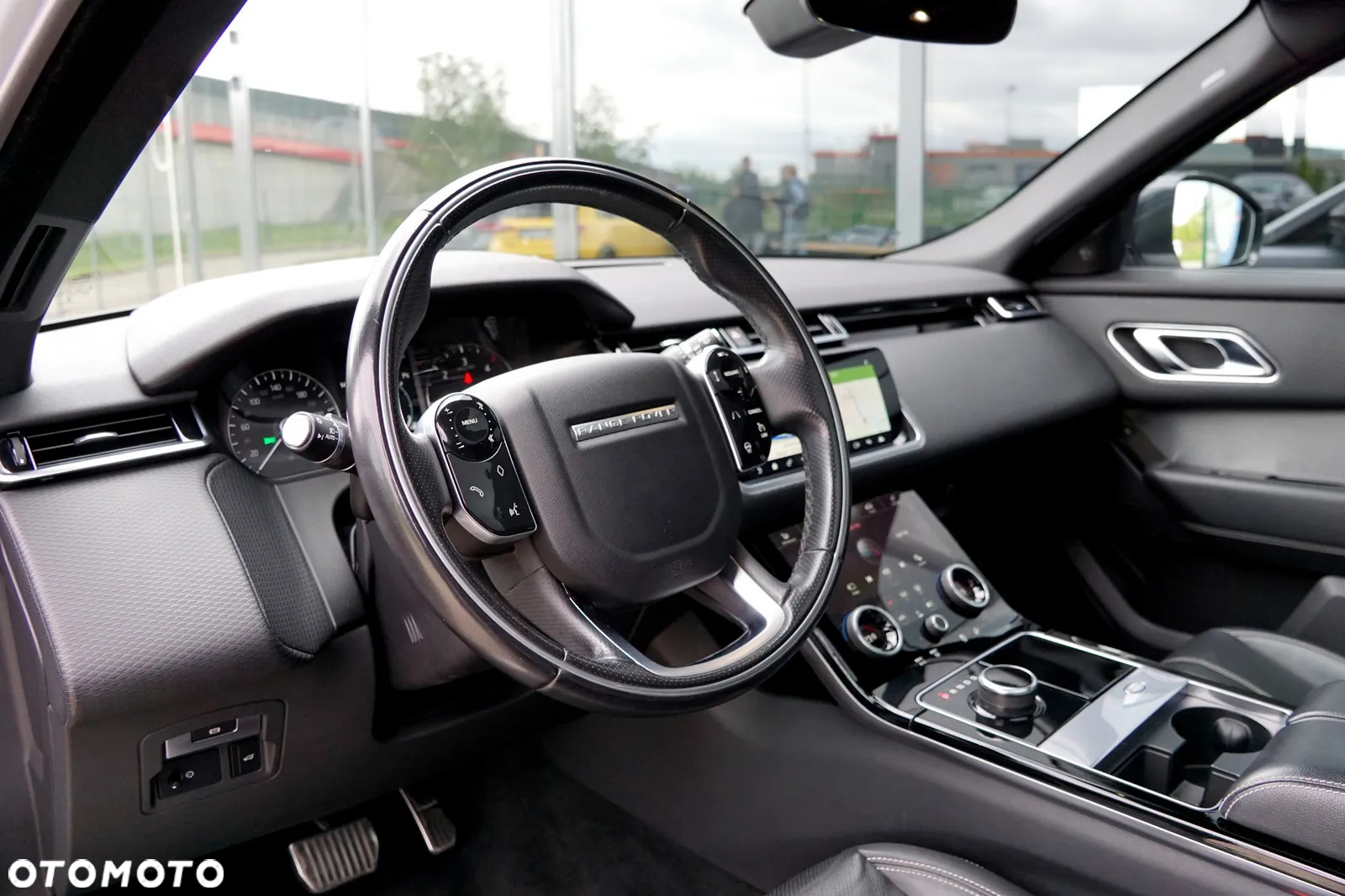 Land Rover Range Rover Velar 3.0 SD6 R-Dynamic S - 12