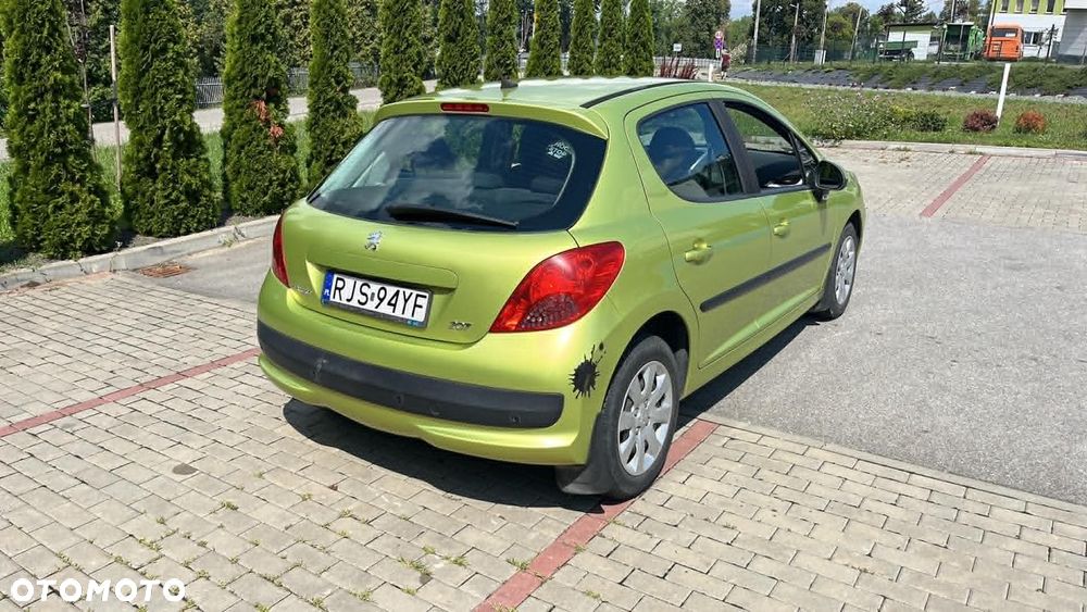 Peugeot 207 - 4