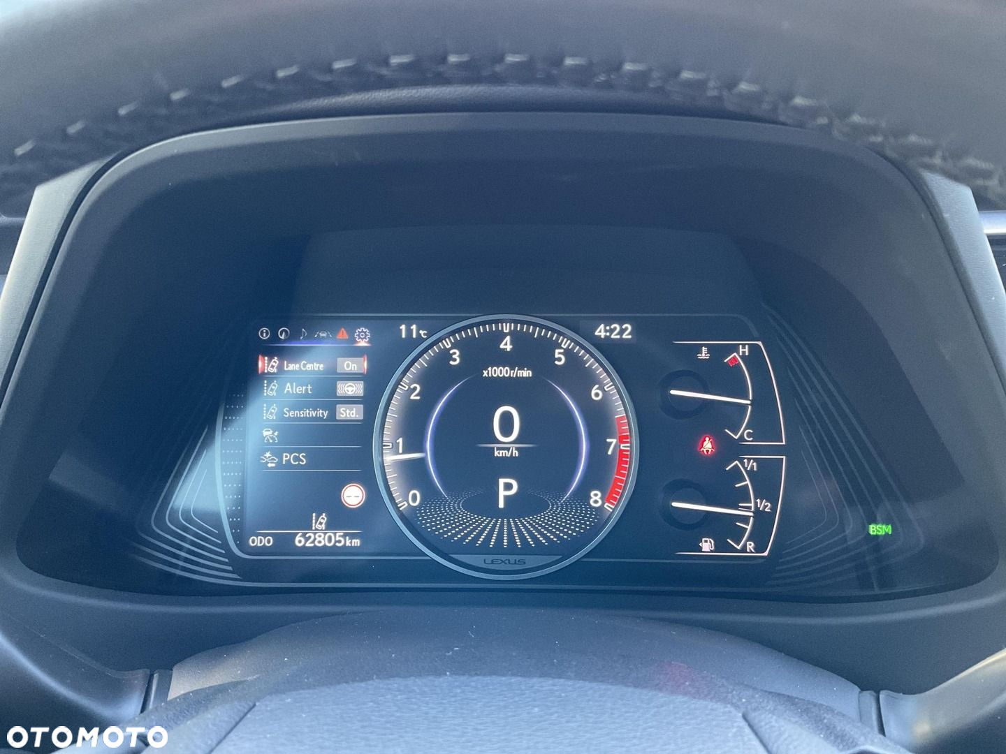 Lexus UX - 24
