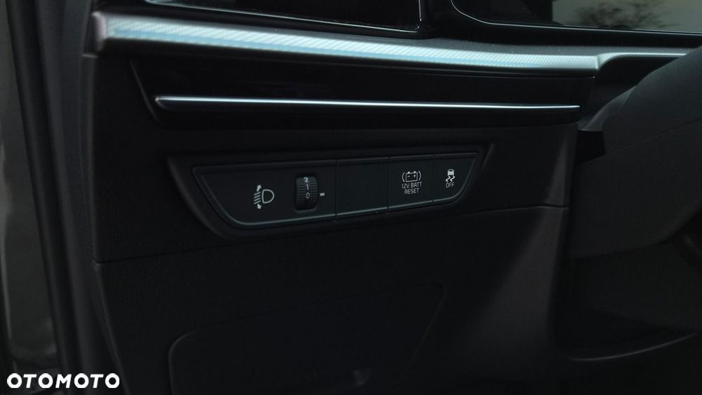 Kia Niro - 11
