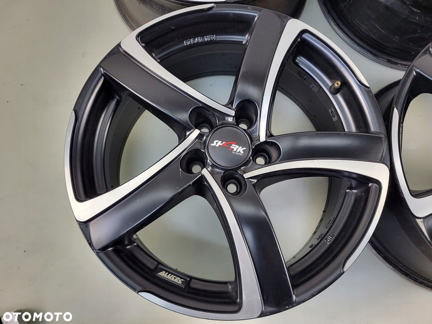 felgi aluminiowe 17" 7.5Jx17 ET38 5x110 SHARK ALUTEC KBA47328 - 6