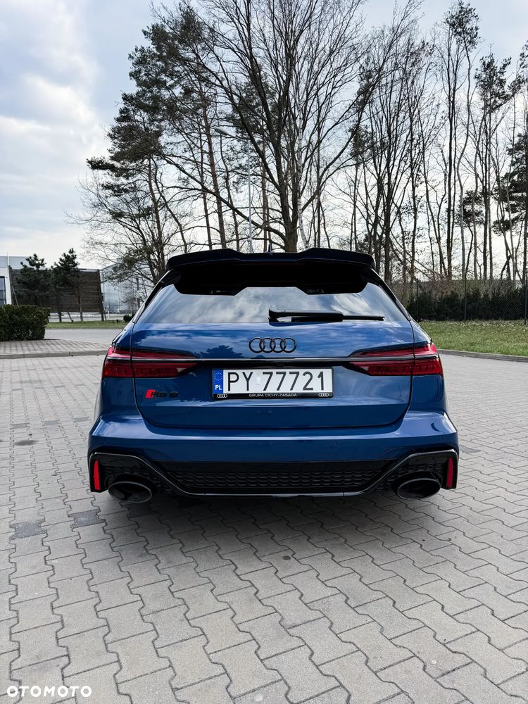 Audi RS6 Avant - 4