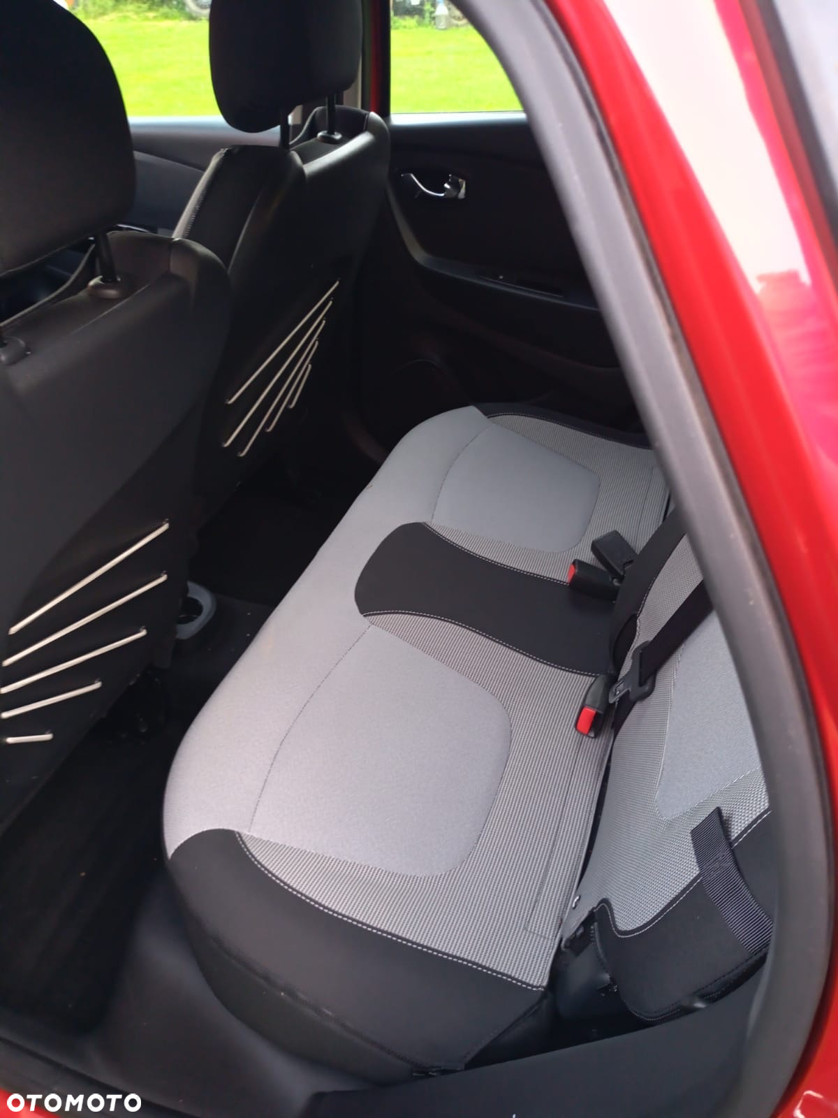 Renault Captur 1.5 dCi Energy Intens - 12