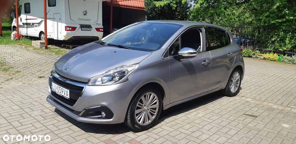 Peugeot 208 1.2 PureTech Allure S&S - 1