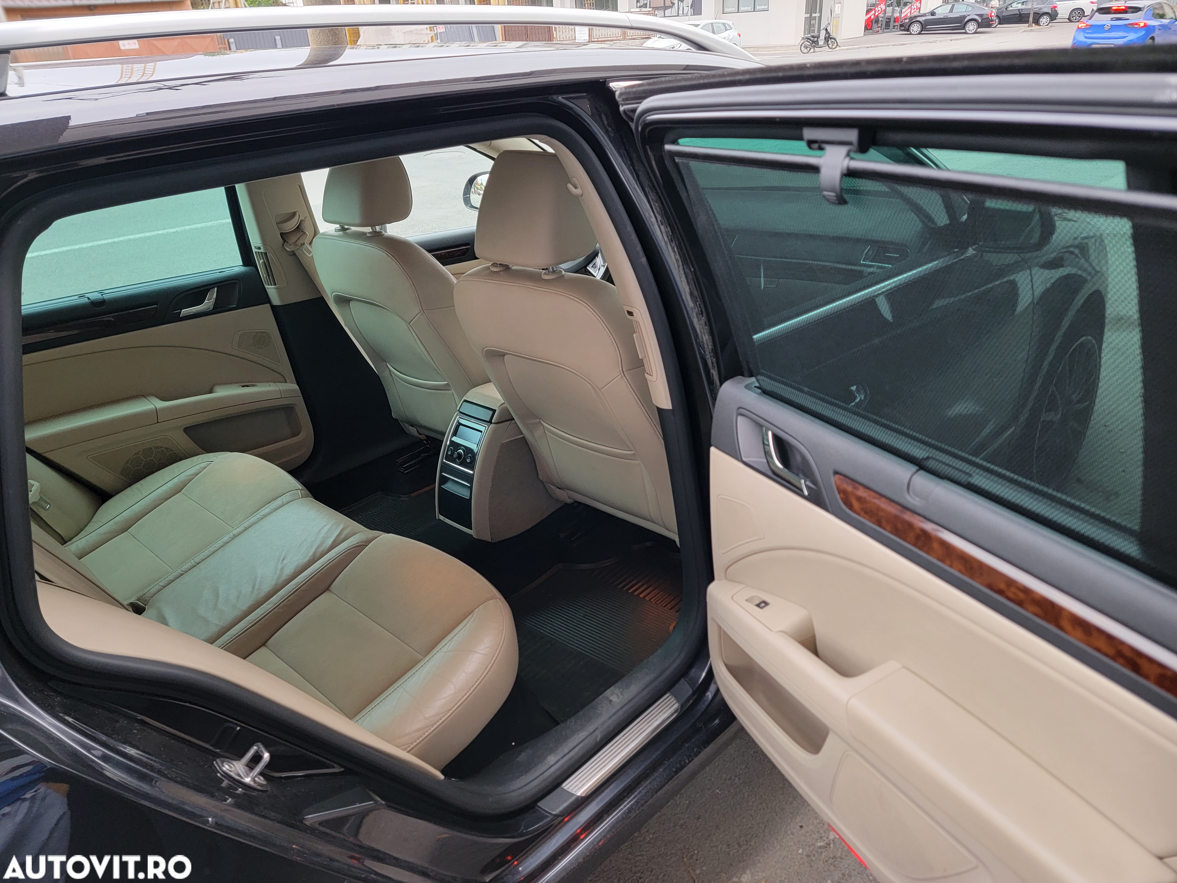 Skoda Superb Combi 2.0 TDI DSG L&K - 7