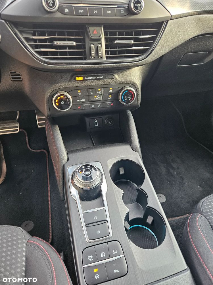 Ford Focus 2.0 TDCi ST-Line ASS PowerShift - 26