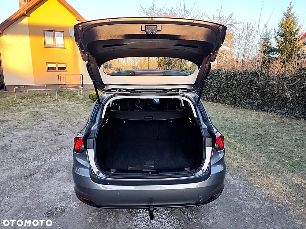 Fiat Tipo 1.4 16V More - 25