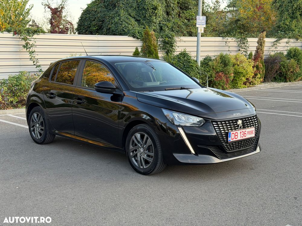 Peugeot 208 - 19