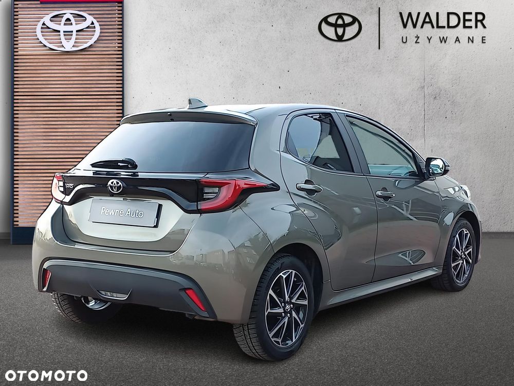 Toyota Yaris - 5