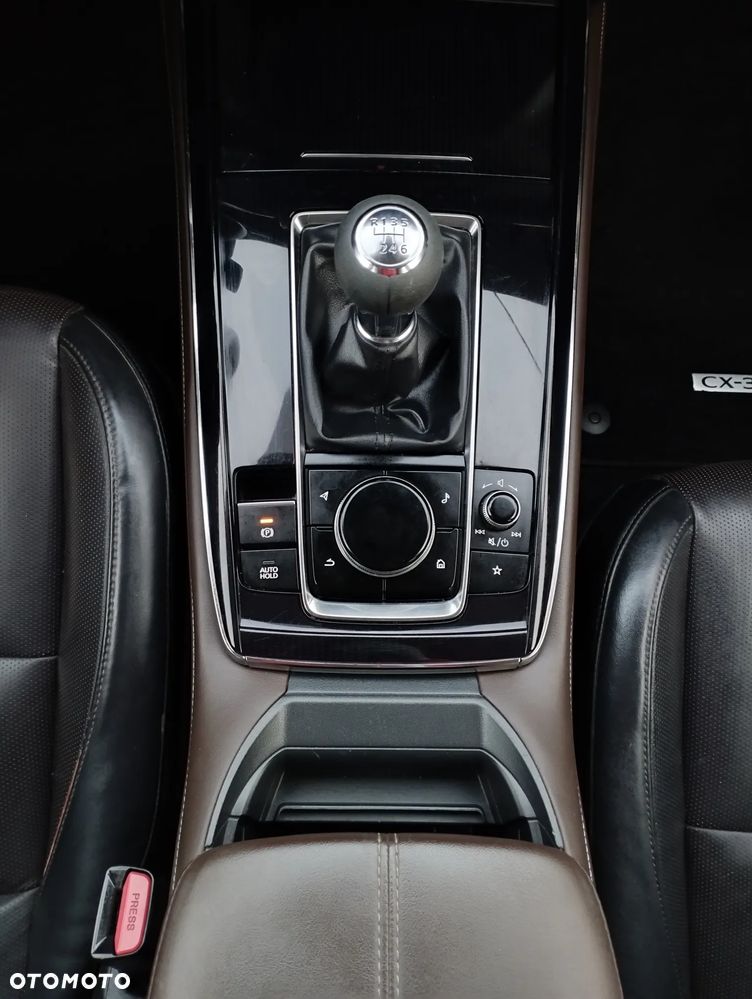 Mazda CX-30 e-SKYACTIV-X 2.0 M HYBRID - 16