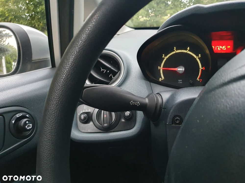 Ford Fiesta 1.25 SYNC Edition - 15