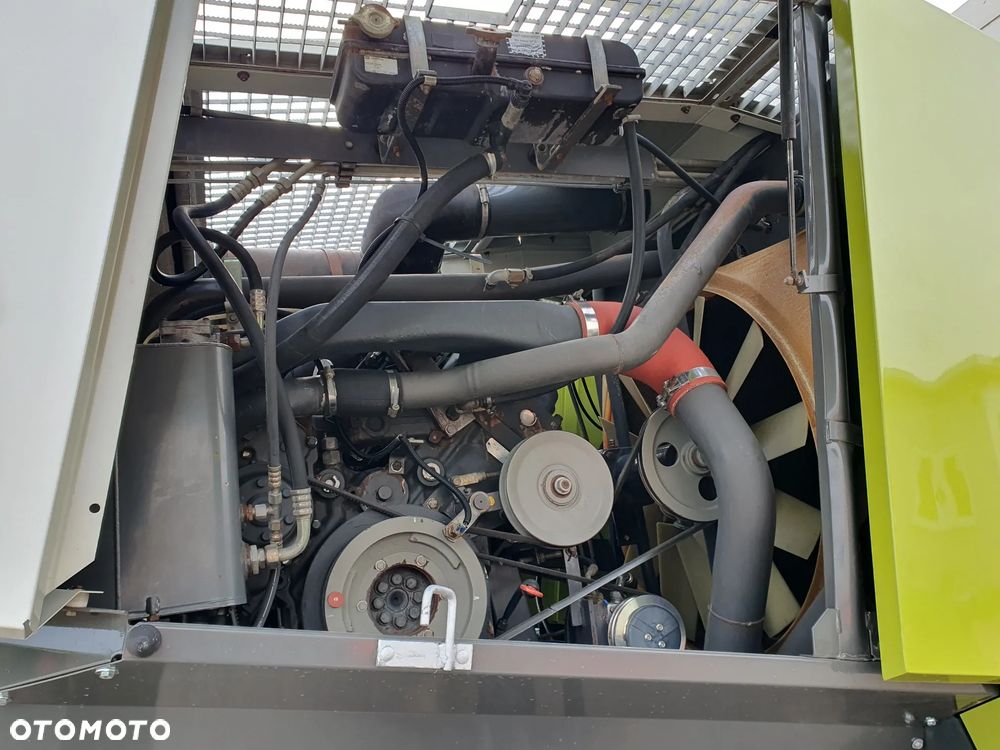 Claas 860 - 16