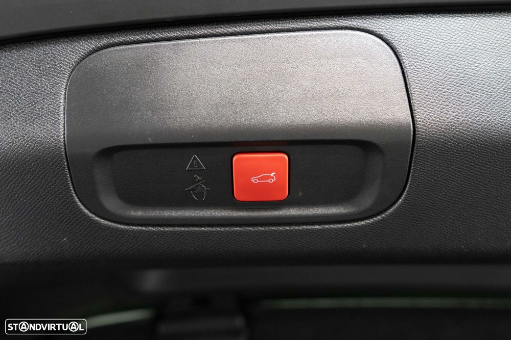 Peugeot 408 1.6 Hybrid GT e-EAT8 - 15