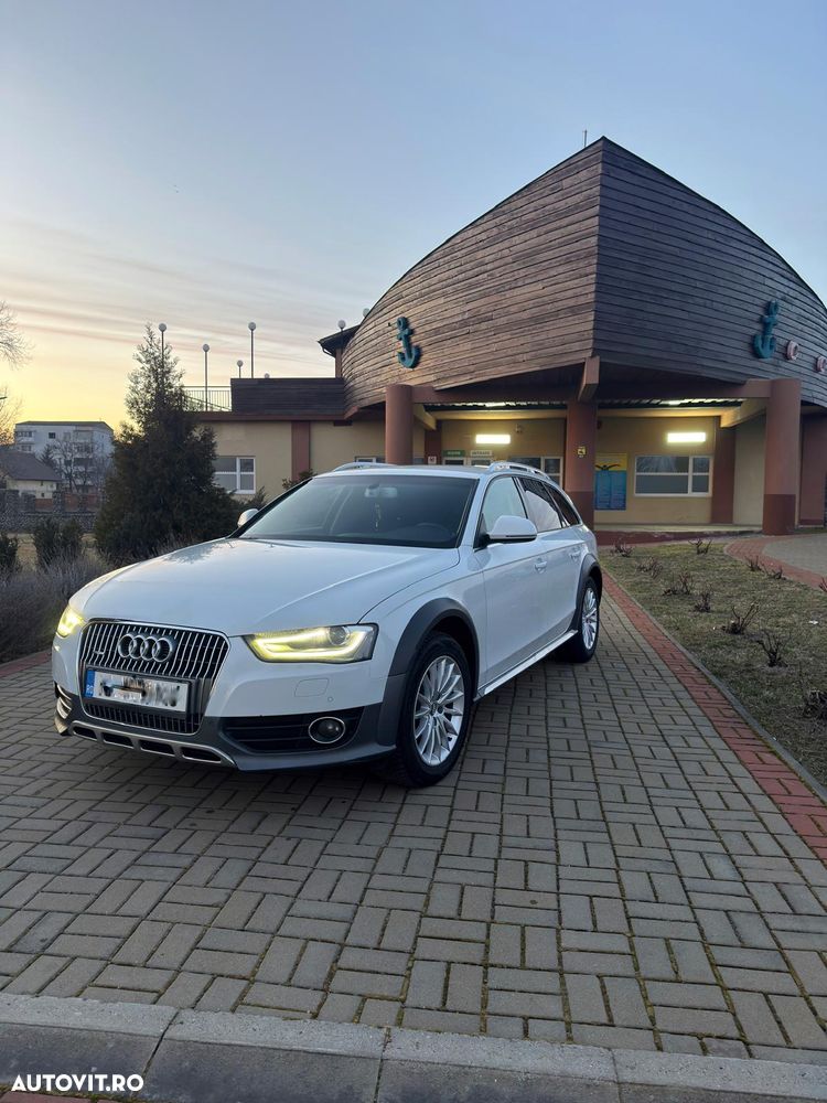Audi A4 2.0 TDI quattro Stronic - 1