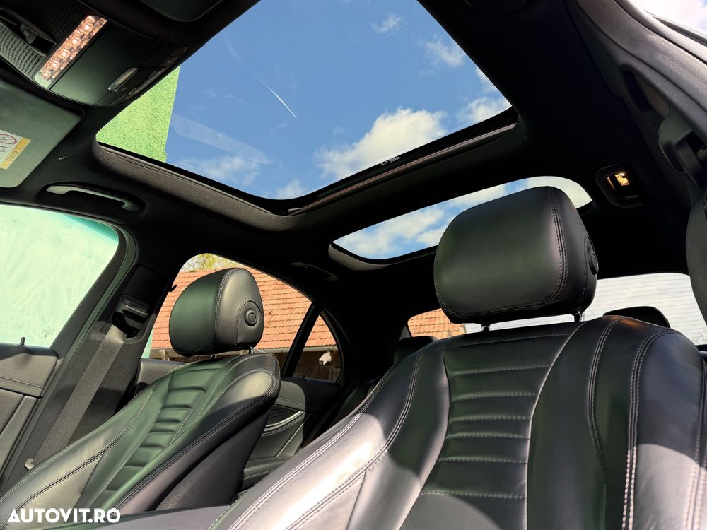 Mercedes-Benz E 220 d Aut. - 13