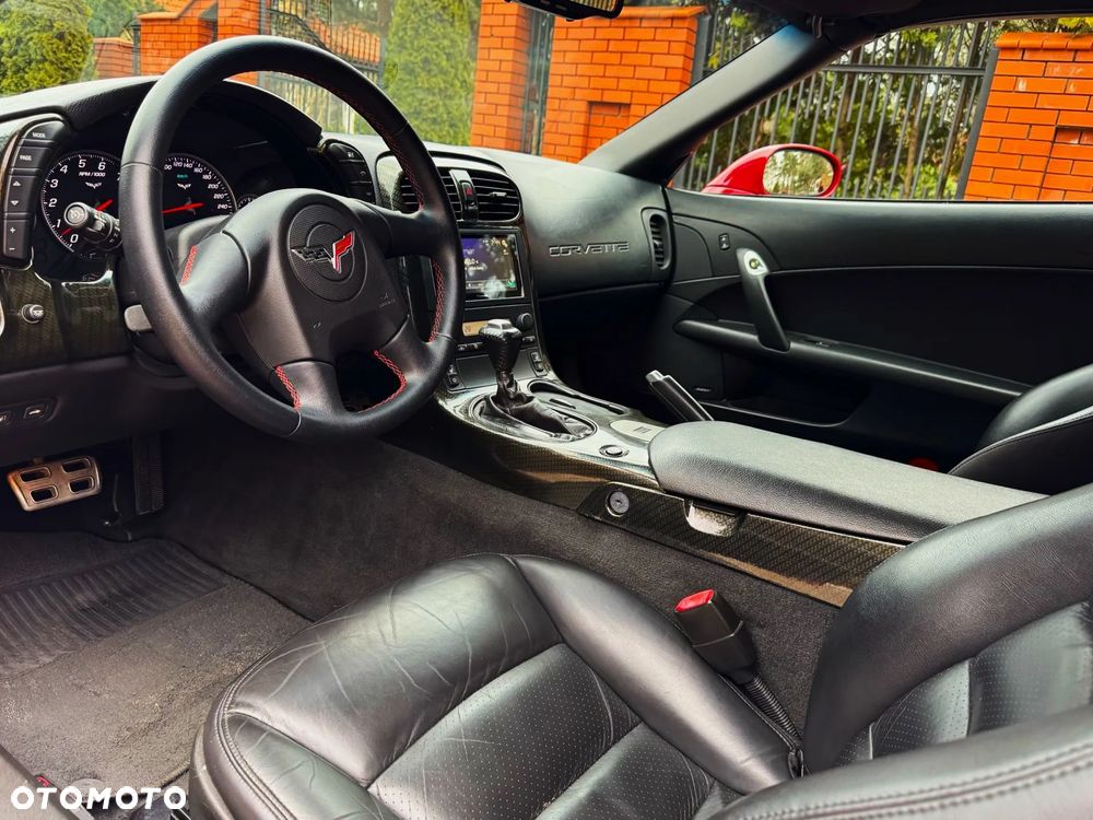Chevrolet Corvette - 19