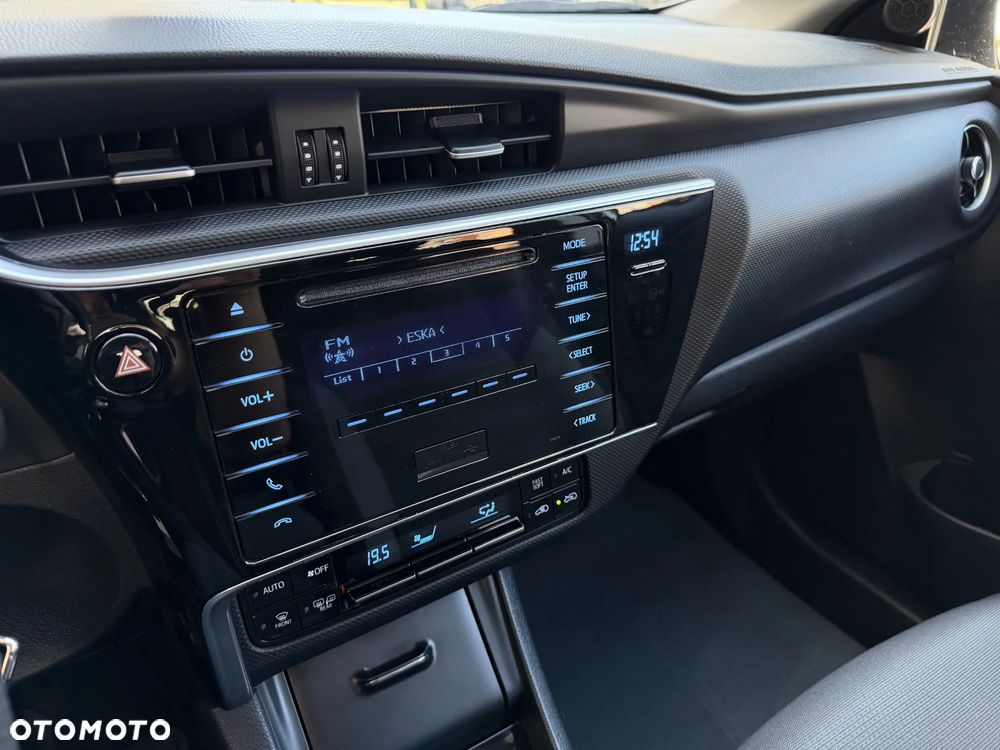 Toyota Auris - 9